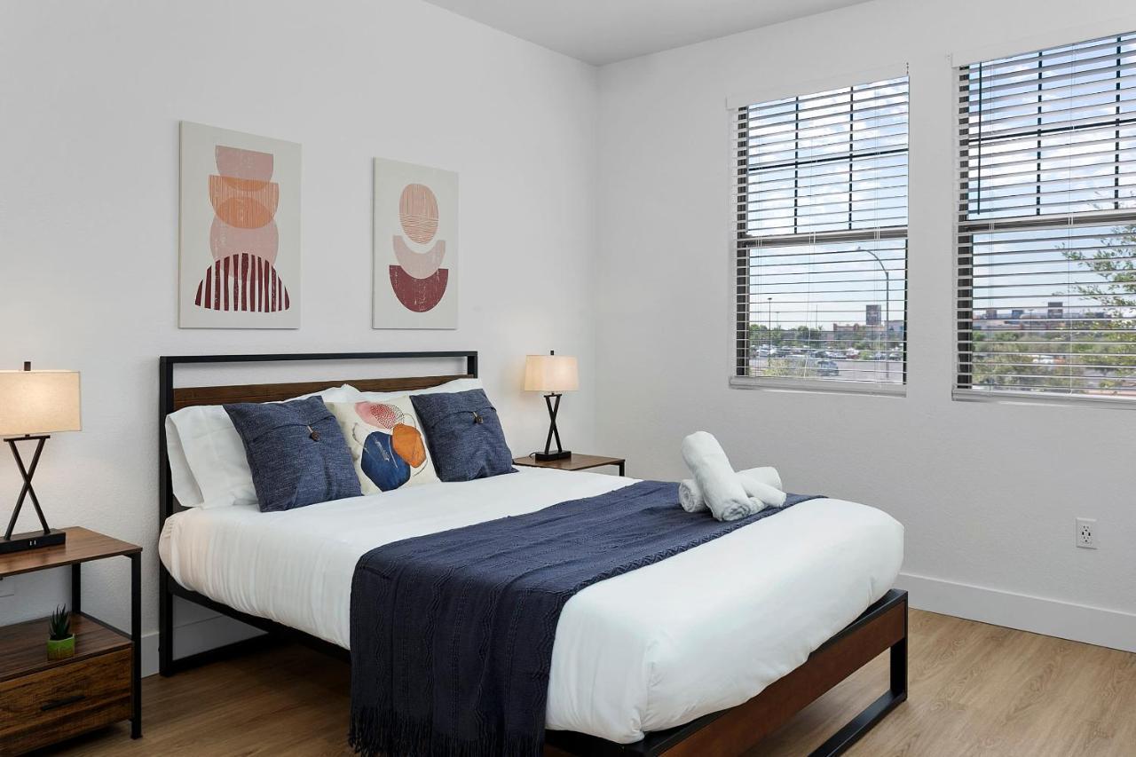 Cozysuites Glendale By The Stadium With Pool 10 Exterior photo