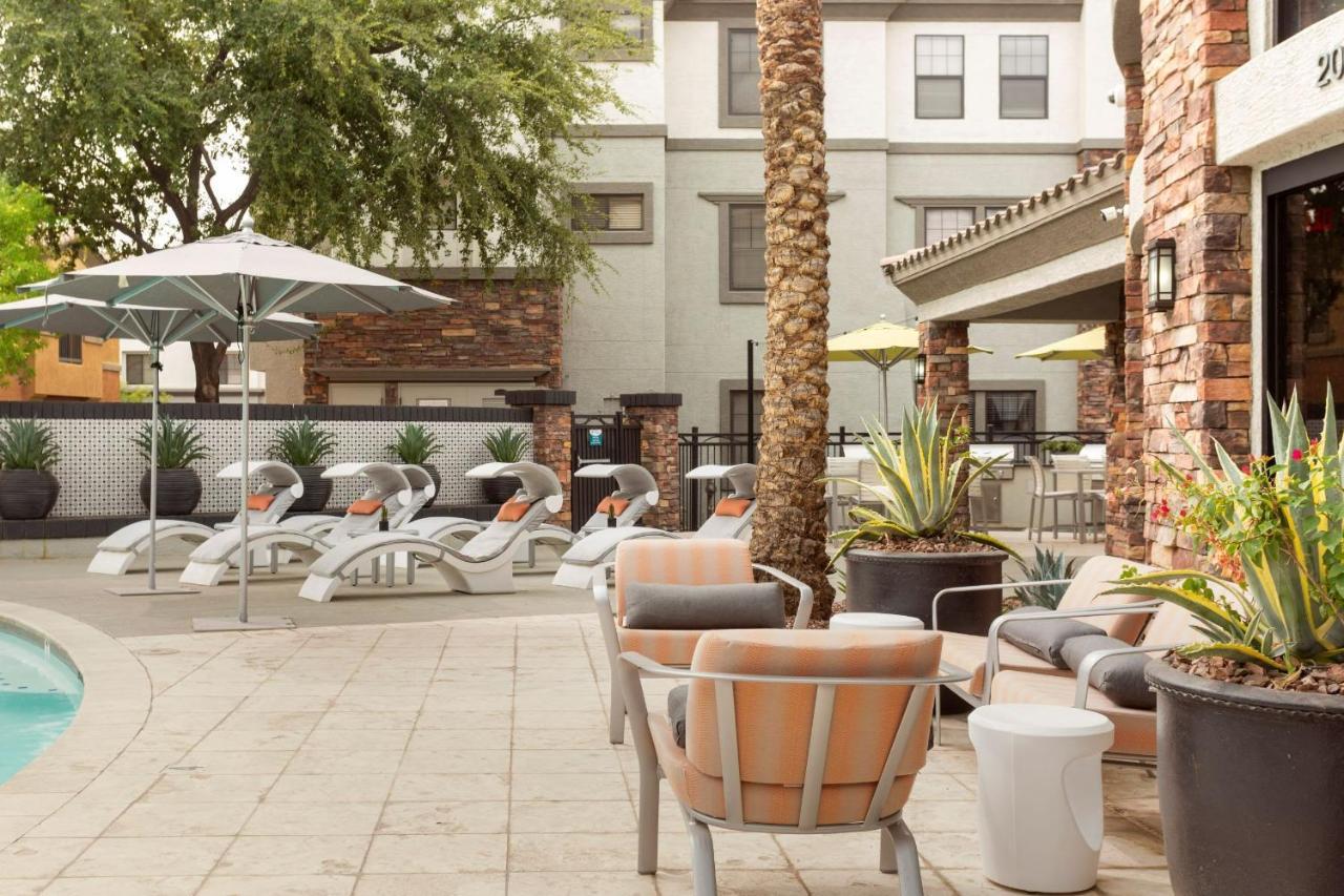 Cozysuites Glendale By The Stadium With Pool 10 Exterior photo